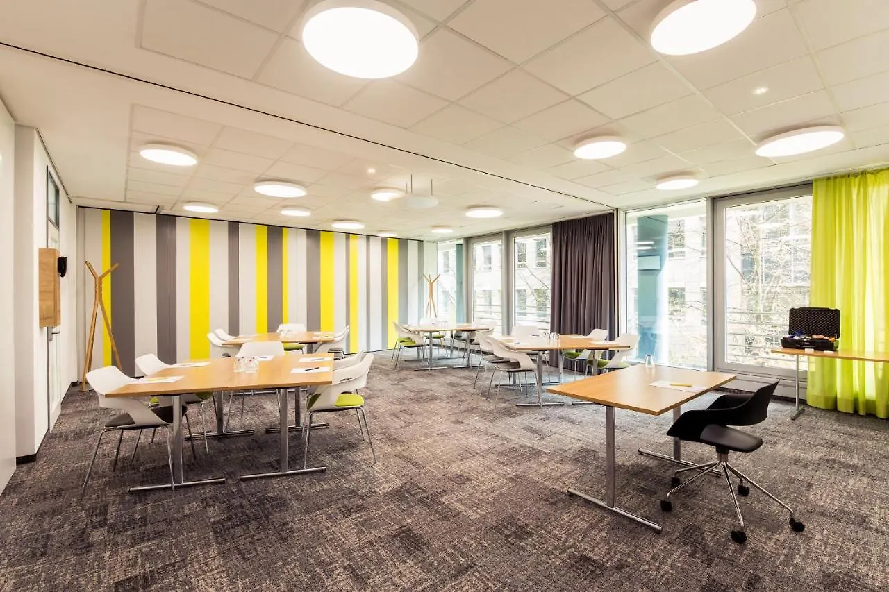 Novotel Duesseldorf City West 4*, Дюссельдорф Германия