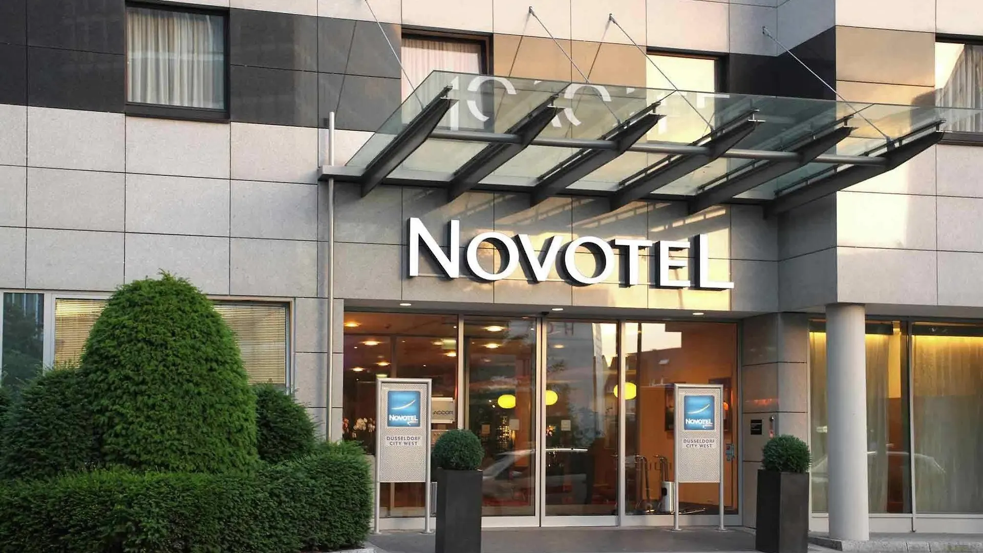 Otel Novotel Duesseldorf City West