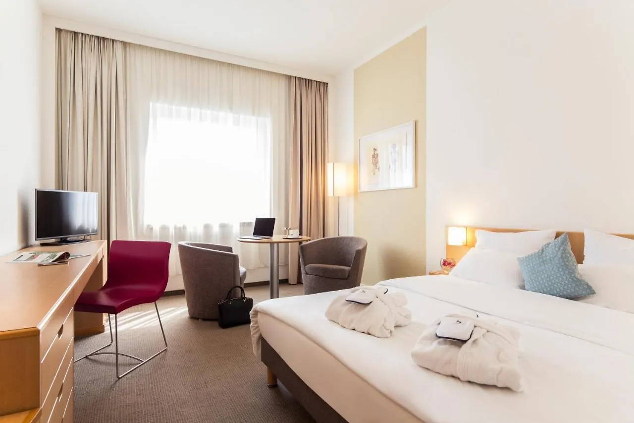 Otel Novotel Duesseldorf City West